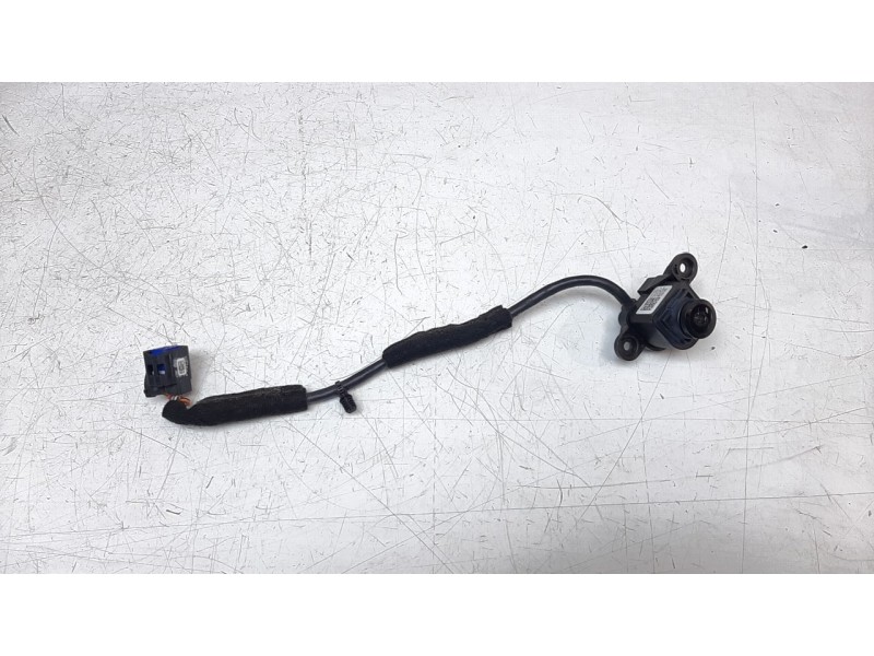 Recambio de camara vision trasera para hyundai tucson (nx) klass 2wd referencia OEM IAM 99240N7600  