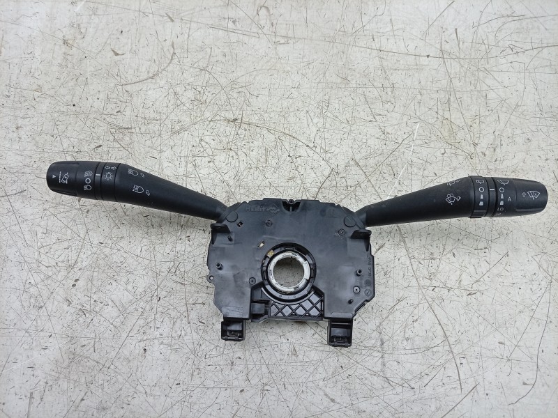 Recambio de mando multifuncion para fiat tipo station wagon (356_, 357_) 1.3 d (356wxh1a) referencia OEM IAM  735775418 