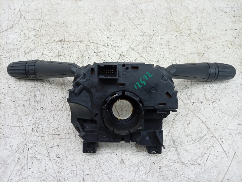 Recambio de mando multifuncion para fiat tipo station wagon (356_, 357_) 1.3 d (356wxh1a) referencia OEM IAM  735775418 