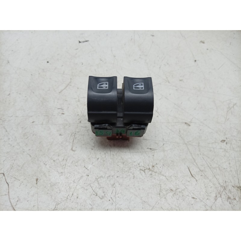 Recambio de mando elevalunas delantero izquierdo para renault captur i (j5_, h5_) 0.9 tce 90 referencia OEM IAM  254113300R EWSR