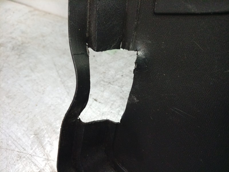 Recambio de alfombra maletero para porsche cayenne (9ya) 3.0 e-hybrid awd (9yaae1) referencia OEM IAM  9Y0044031 