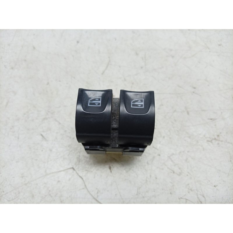 Recambio de mando elevalunas delantero izquierdo para renault captur i (j5_, h5_) 0.9 tce 90 referencia OEM IAM  254118722R EWSR