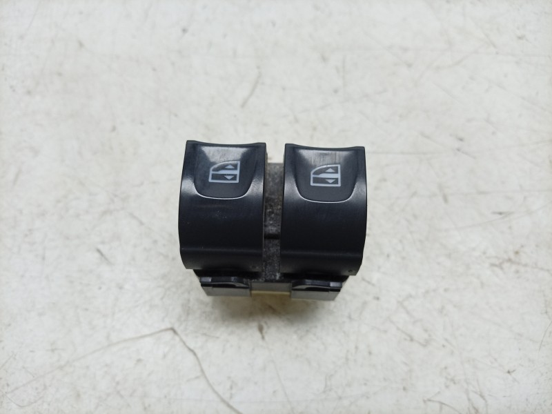 Recambio de mando elevalunas delantero izquierdo para renault captur i (j5_, h5_) 0.9 tce 90 referencia OEM IAM  254118722R EWSR