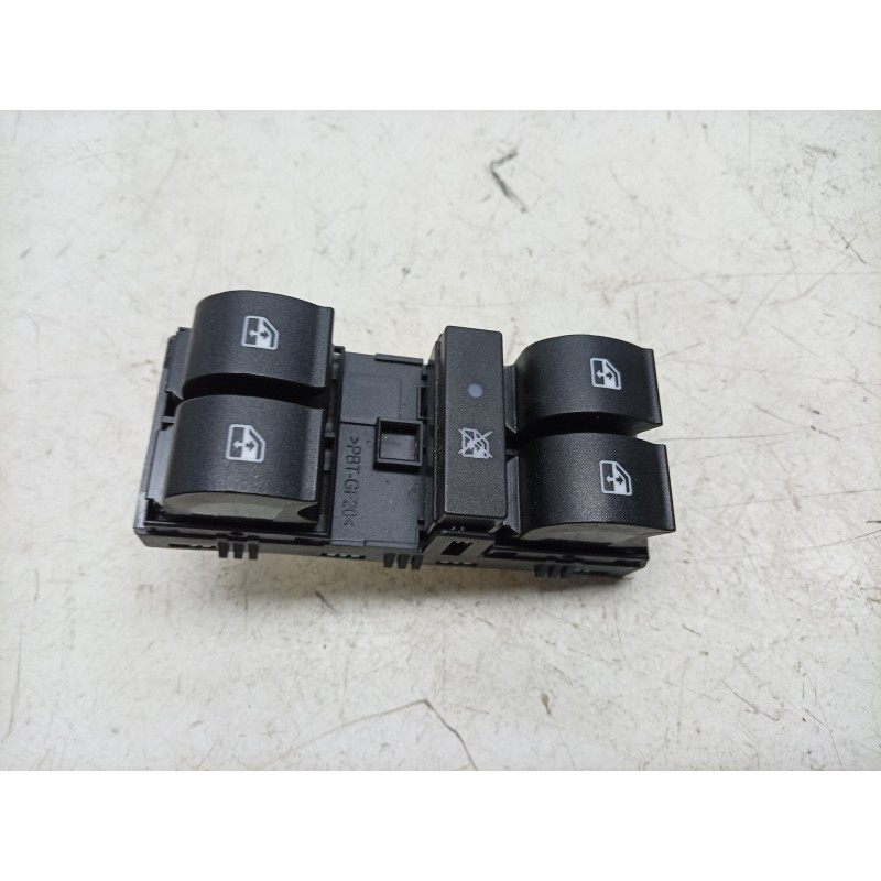 Recambio de mando elevalunas delantero izquierdo para fiat tipo station wagon (356_, 357_) 1.3 d (356wxh1a) referencia OEM IAM  