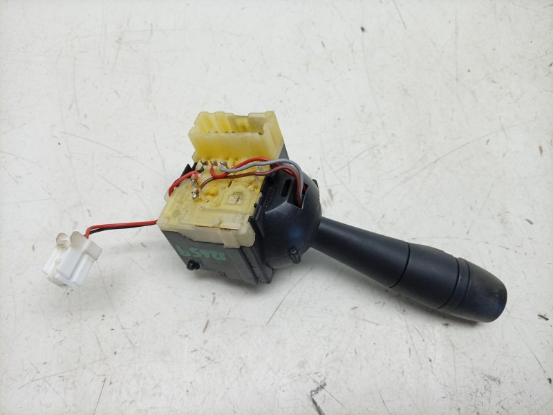 Recambio de mando luces para renault captur i (j5_, h5_) 0.9 tce 90 referencia OEM IAM  255676085R CCF910017HQ/NISSAN