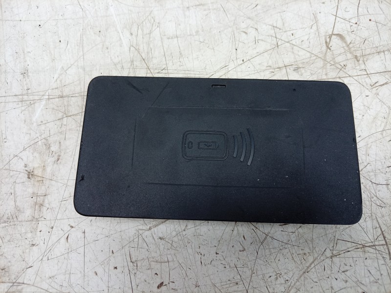 Recambio de modulo electronico para bmw 3 touring m3 competition xdrive referencia OEM IAM  84105A82C19 