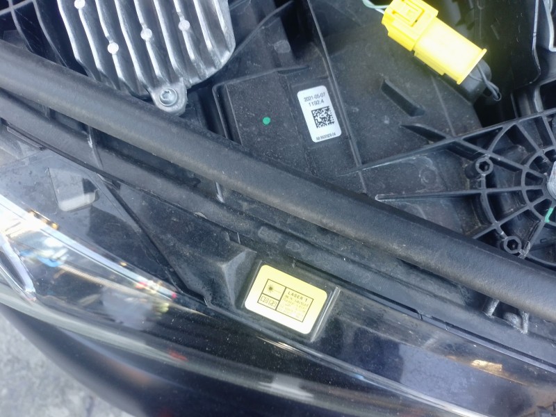 Recambio de faro derecho para bmw 4 coupé (g22, g82) m4 competition referencia OEM IAM   