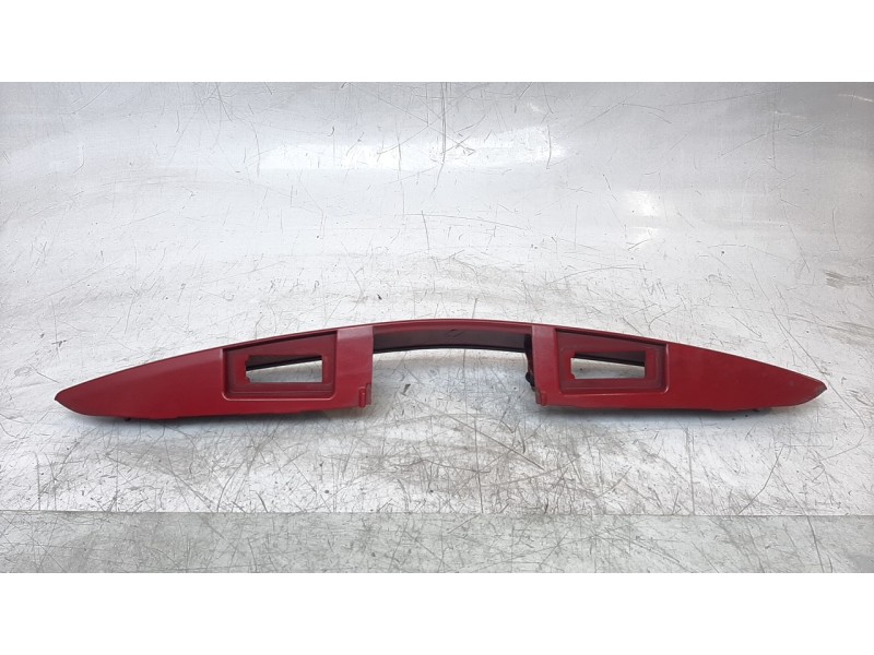 Recambio de molduras traseras para nissan pulsar (c13) acenta referencia OEM IAM 908103ZLXA  