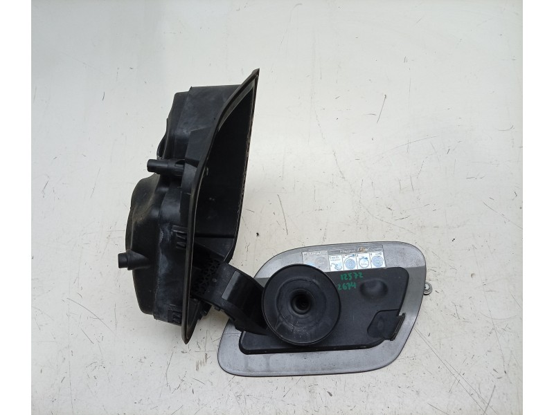 Recambio de tapa exterior combustible para fiat tipo station wagon (356_, 357_) 1.3 d (356wxh1a) referencia OEM IAM  520820770E 