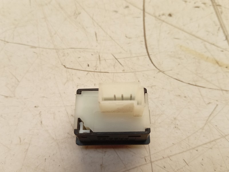 Recambio de interruptor para bmw 4 gran coupe (f36) 420 d referencia OEM IAM  920031604 