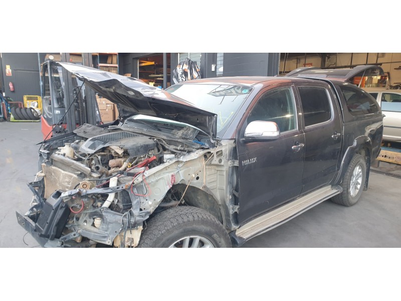 Recambio de alternador para toyota hilux (kun) 3.0 turbodiesel referencia OEM IAM 270600L060  