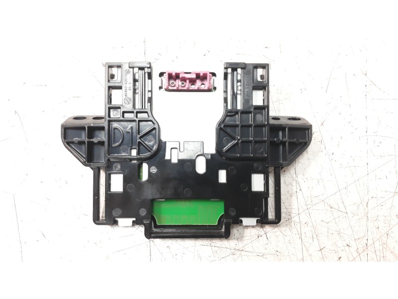 Recambio de antena para toyota corolla (e21) referencia OEM IAM 8686242010  