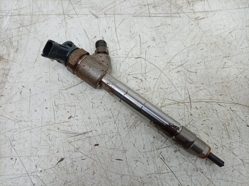Recambio de inyector para ford focus iv (hn) 1.5 ecoblue referencia OEM IAM 0445110955 9828959880 