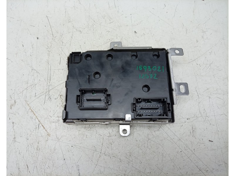 Recambio de caja reles / fusibles para fiat tipo station wagon (356_, 357_) 1.3 d (356wxh1a) referencia OEM IAM  522176440 