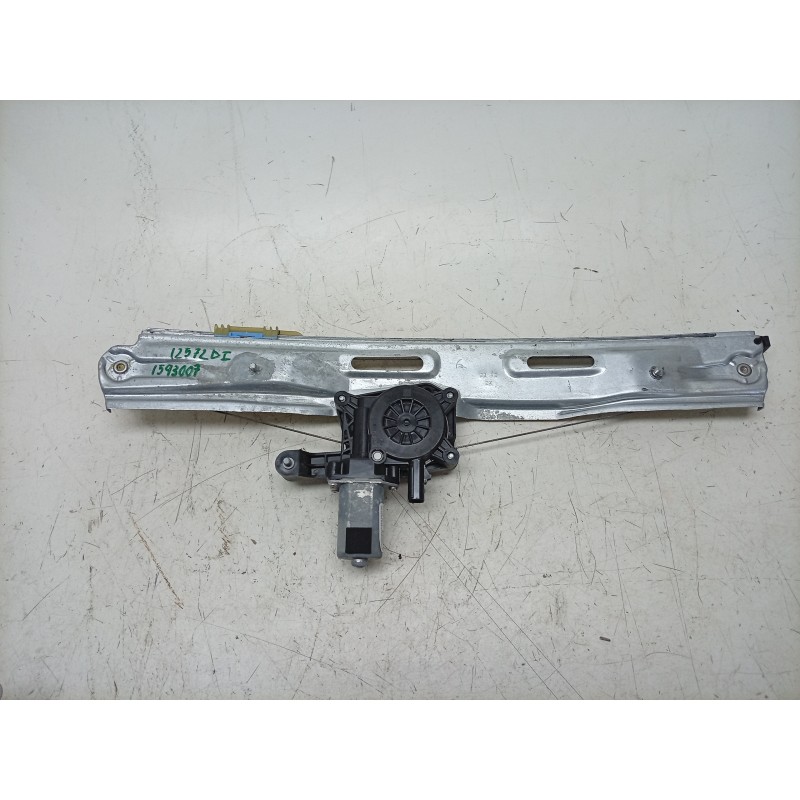 Recambio de elevalunas delantero izquierdo para fiat tipo station wagon (356_, 357_) 1.3 d (356wxh1a) referencia OEM IAM  521304