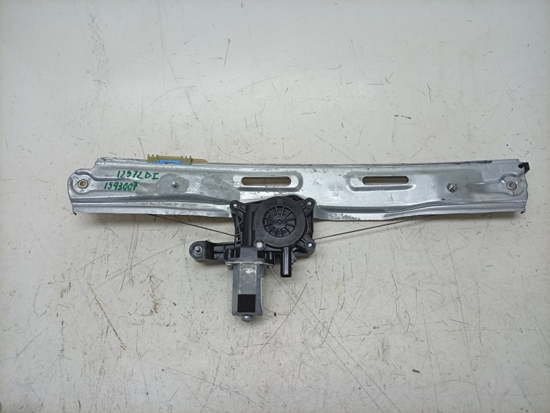 Recambio de elevalunas delantero izquierdo para fiat tipo station wagon (356_, 357_) 1.3 d (356wxh1a) referencia OEM IAM  521304