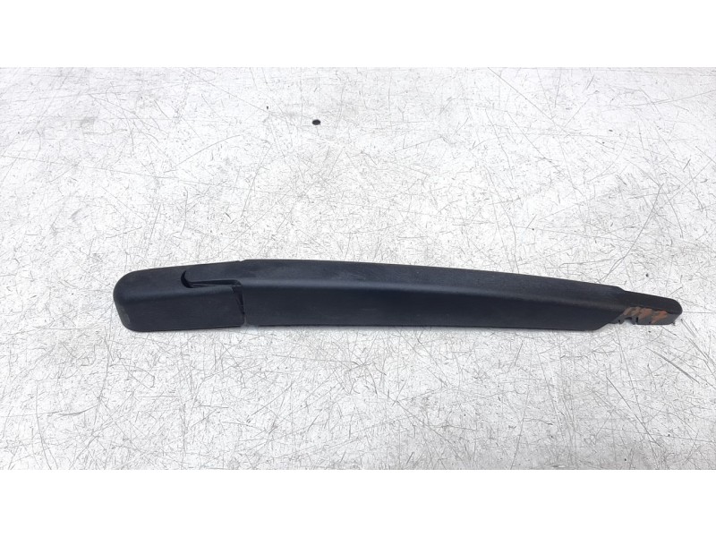 Recambio de brazo limpia trasero para nissan pulsar (c13) acenta referencia OEM IAM 80019327  