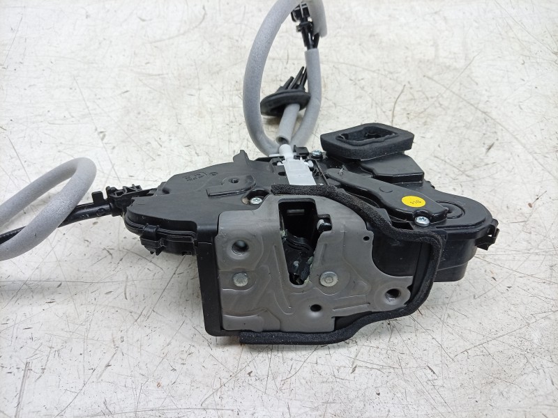 Recambio de cerradura puerta delantera derecha para volkswagen t-roc (a11, d11) 1.0 tsi referencia OEM IAM  3J1837016 