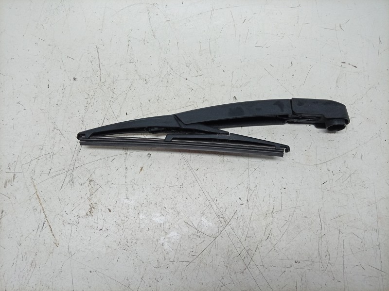 Recambio de brazo limpia trasero para fiat tipo station wagon (356_, 357_) 1.3 d (356wxh1a) referencia OEM IAM  52015974 