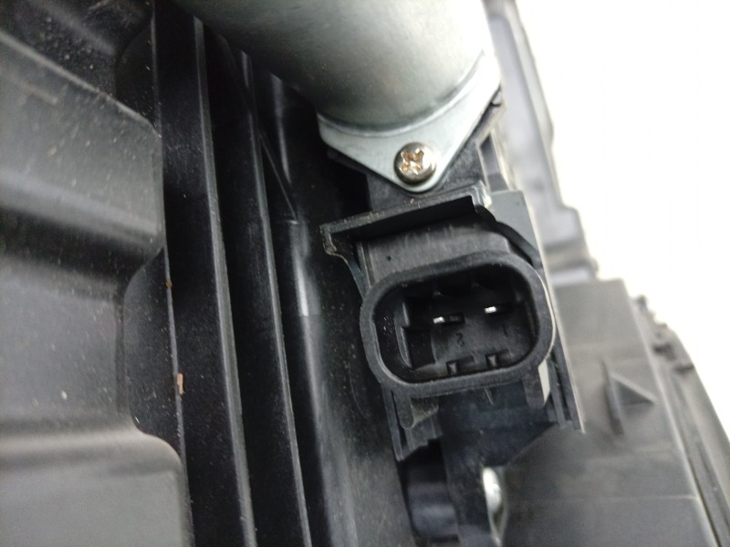 Recambio de elevalunas trasero izquierdo para jeep renegade suv (bu, b1, bv) 1.6 crd referencia OEM IAM  68268760AA 