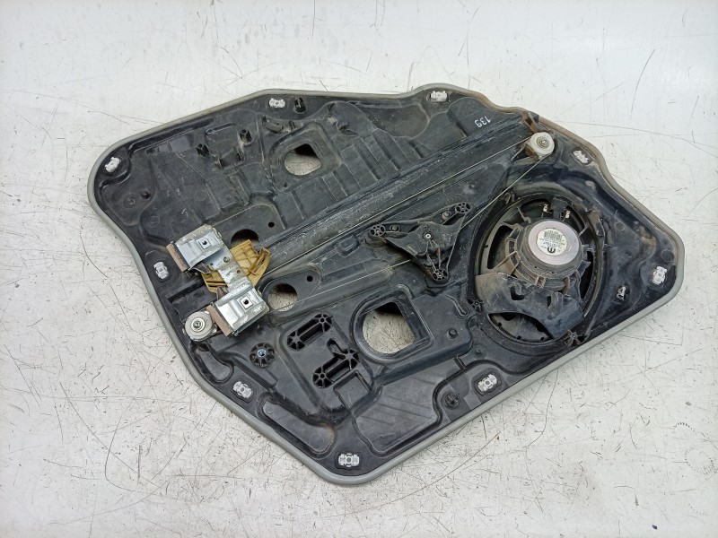 Recambio de elevalunas trasero izquierdo para jeep renegade suv (bu, b1, bv) 1.6 crd referencia OEM IAM  68268760AA 