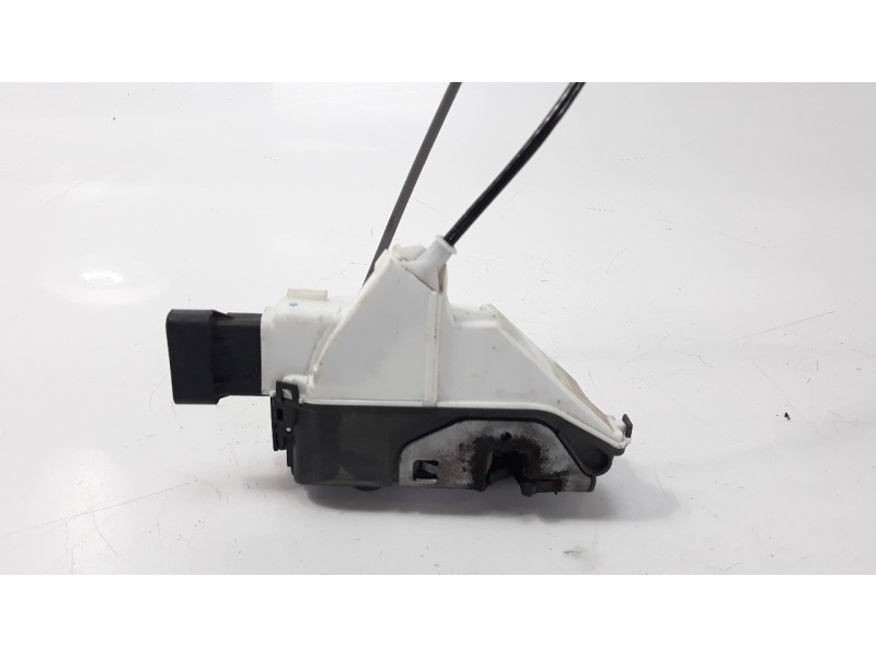 Recambio de cerradura puerta delantera derecha para citroen c4 cactus 1.6 blue-hdi fap referencia OEM IAM 9819038480  