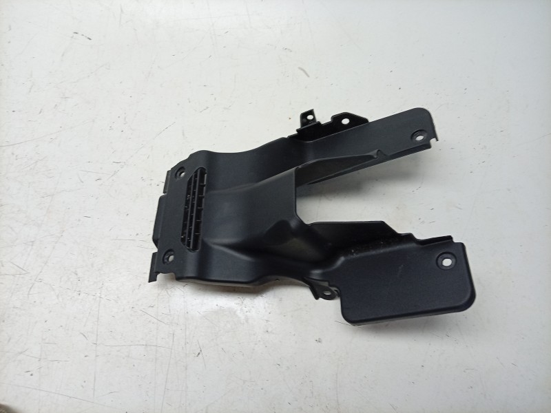 Recambio de moldura para honda adv adv 350 referencia OEM IAM  50312K2LD000 