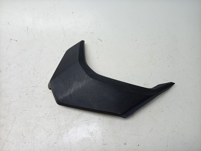 Recambio de moldura para honda adv adv 350 referencia OEM IAM  64504K2LD000 