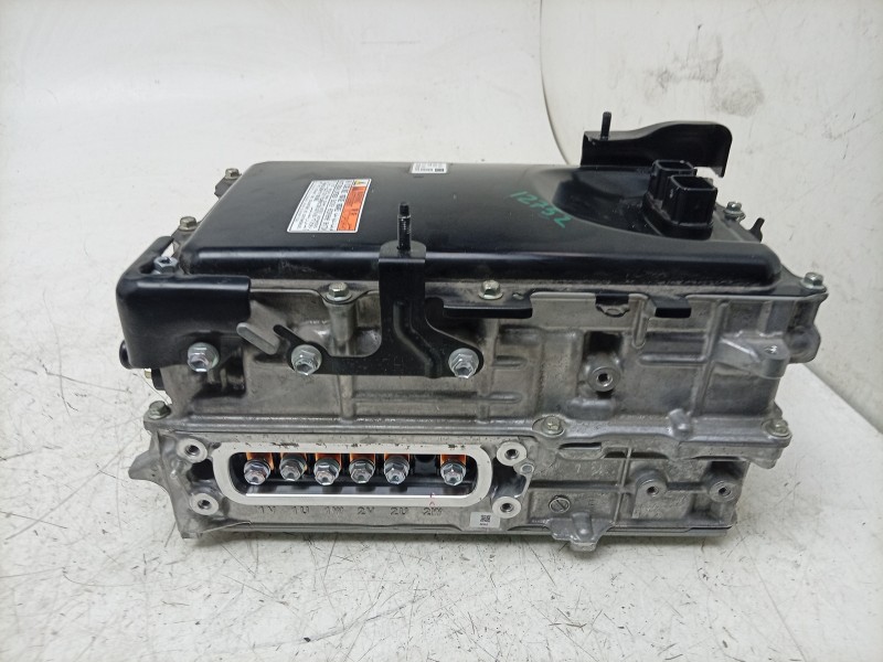 Recambio de inversor para toyota corolla hatchback (_e21_, _ea1_, _eh1_) 2.0 hybrid (mzeh12) referencia OEM IAM  920076060 