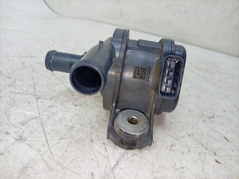 Recambio de bomba agua para toyota corolla hatchback (_e21_, _ea1_, _eh1_) 2.0 hybrid (mzeh12) referencia OEM IAM 14519D232010 G