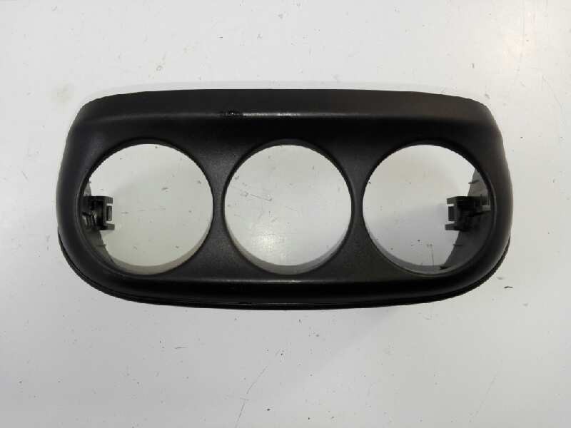 Recambio de moldura para opel adam 1.4 16v cat (a 14 xel / ldd / l2z) referencia OEM IAM 13493972  