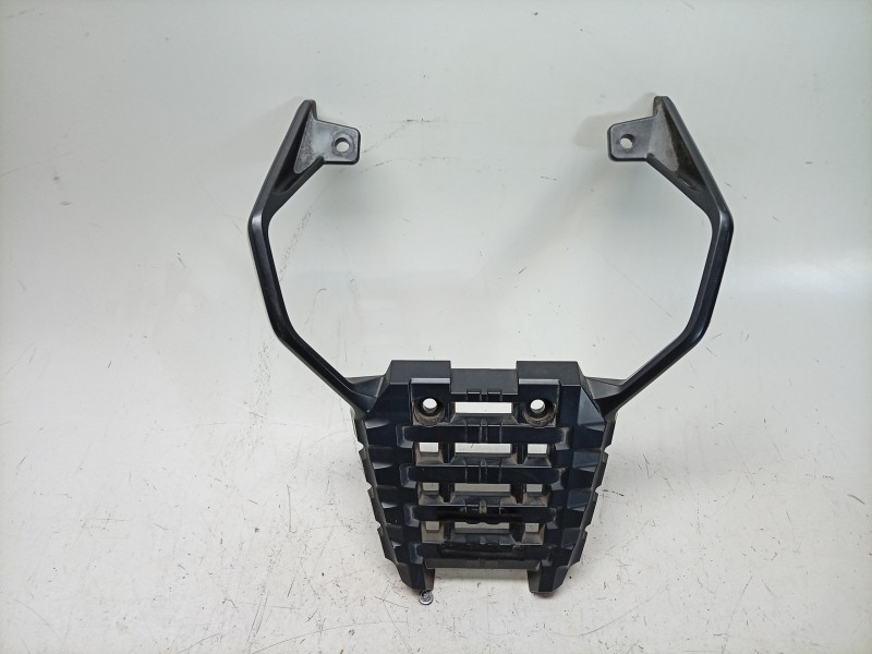 Recambio de portaequipajes para suzuki v-strom 650 referencia OEM IAM  4631131J20000 