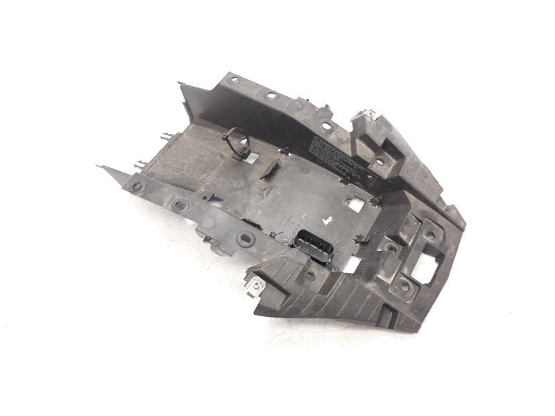 Recambio de moldura para bmw s 1000 rr s 1000 rr referencia OEM IAM 46628569767  