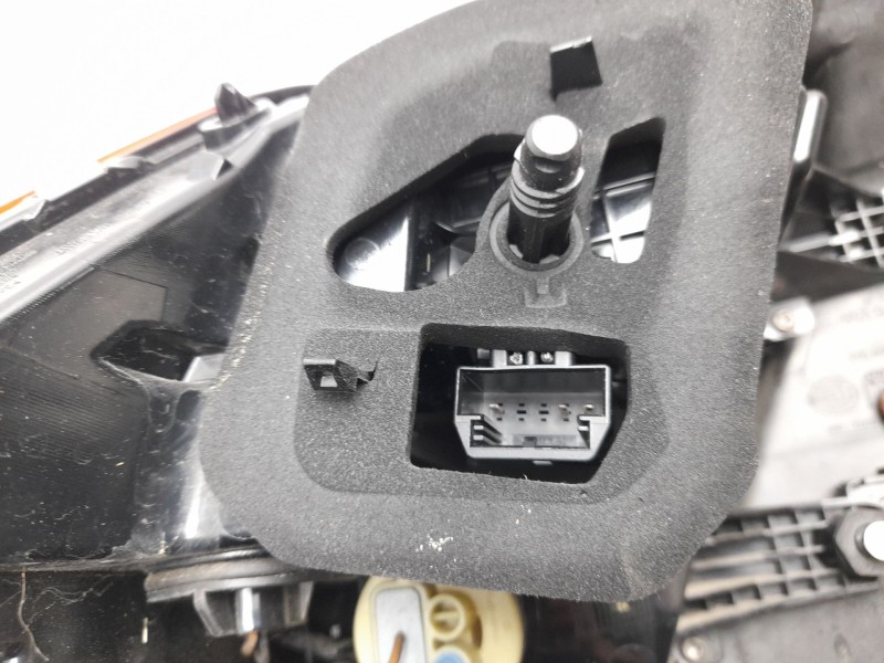 Recambio de piloto trasero derecho para volkswagen tiguan (ad1, ax1) 1.5 tsi referencia OEM IAM  5NA945096D 103F23720770/1690020