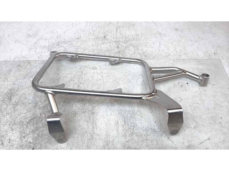 Recambio de portamaletas izquierdo para bmw f 850 gs f 850 adventure referencia OEM IAM 46638569709  
