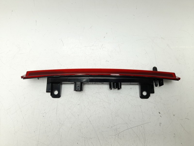 Recambio de luz central de freno para renault clio iv (bh_) 0.9 tce 90 referencia OEM IAM  265902759R 103F19960900/5500500