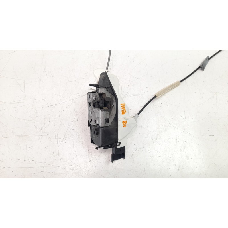 Recambio de cerradura puerta delantera izquierda para citroen c4 cactus 1.6 blue-hdi fap referencia OEM IAM 9819038580  