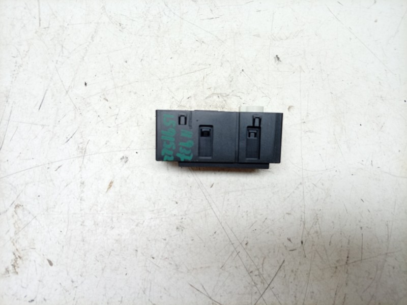 Recambio de modulo electronico para audi a3 sportback (8va) attraction referencia OEM IAM  8V00357266PS 