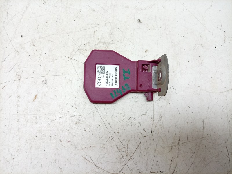 Recambio de amplificador de antena para cupra formentor (km7, kmp) 1.5 tsi referencia OEM IAM  4M0035507 