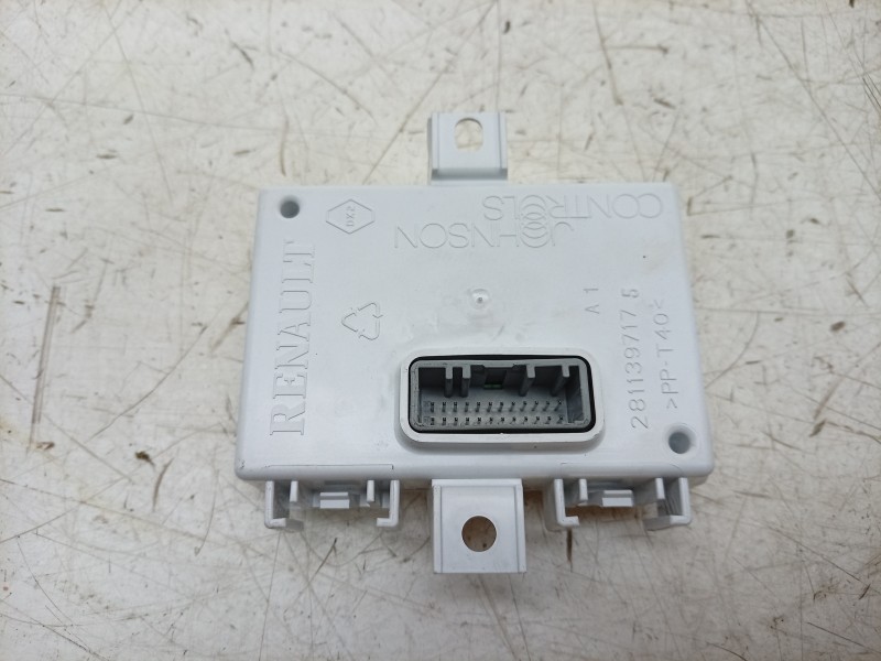 Recambio de modulo electronico para renault clio iv (bh_) 0.9 tce 90 referencia OEM IAM  283468105R 