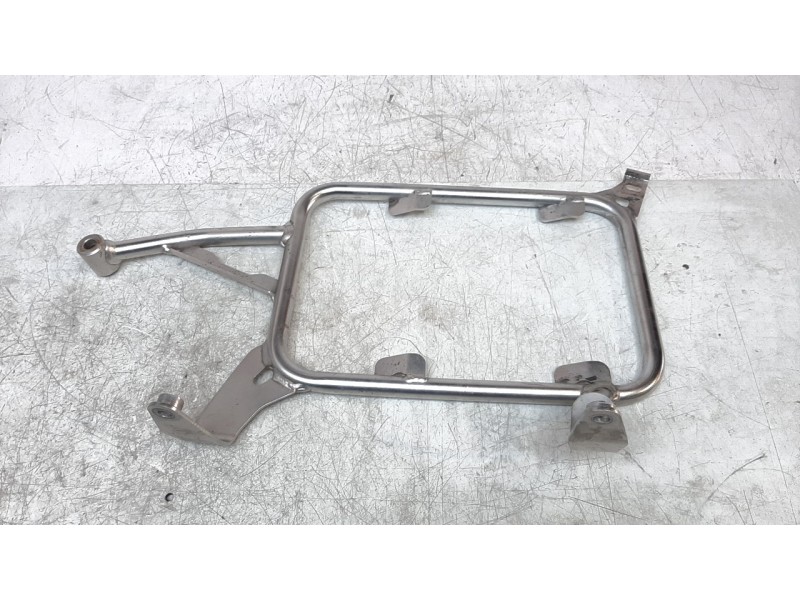 Recambio de portamaletas izquierdo para bmw f 850 gs f 850 adventure referencia OEM IAM 46638569709  