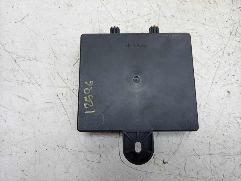 Recambio de modulo electronico para renault clio iv (bh_) 0.9 tce 90 referencia OEM IAM  231A00174R 