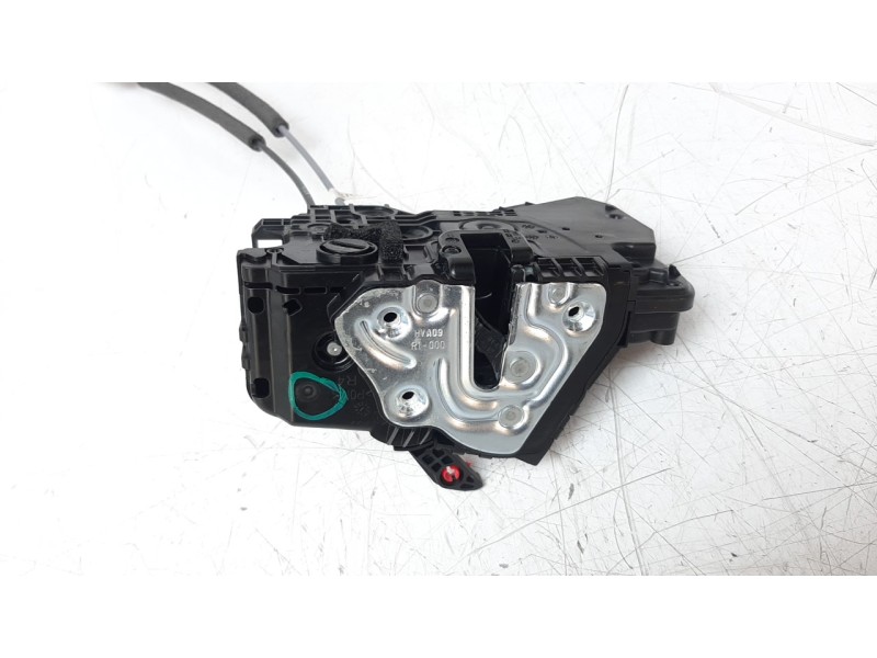 Recambio de cerradura puerta trasera derecha para hyundai kona referencia OEM IAM 81420J9000  