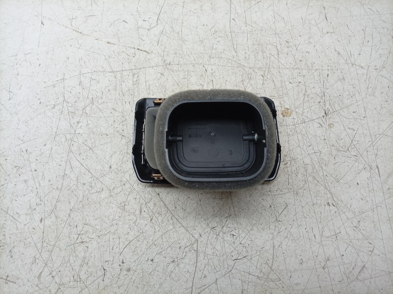 Recambio de rejilla aireadora para bmw 2 gran coupe (f44) 218 d referencia OEM IAM  6828272 
