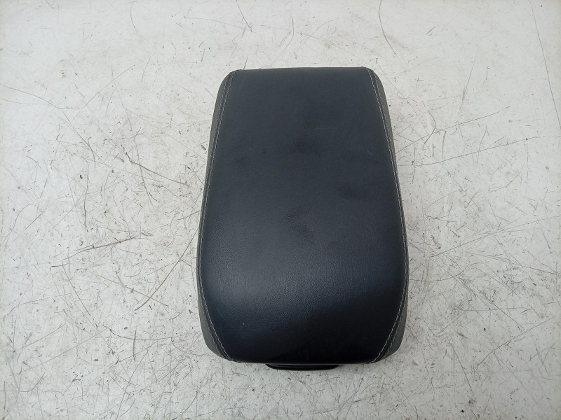 Recambio de apoyabrazos central para nissan qashqai iii (j12) 1.3 dig-t referencia OEM IAM 969206UN1A 969206UM0A 