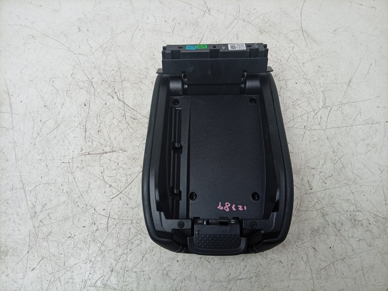 Recambio de apoyabrazos central para nissan qashqai iii (j12) 1.3 dig-t referencia OEM IAM 969206UN1A 969206UM0A 
