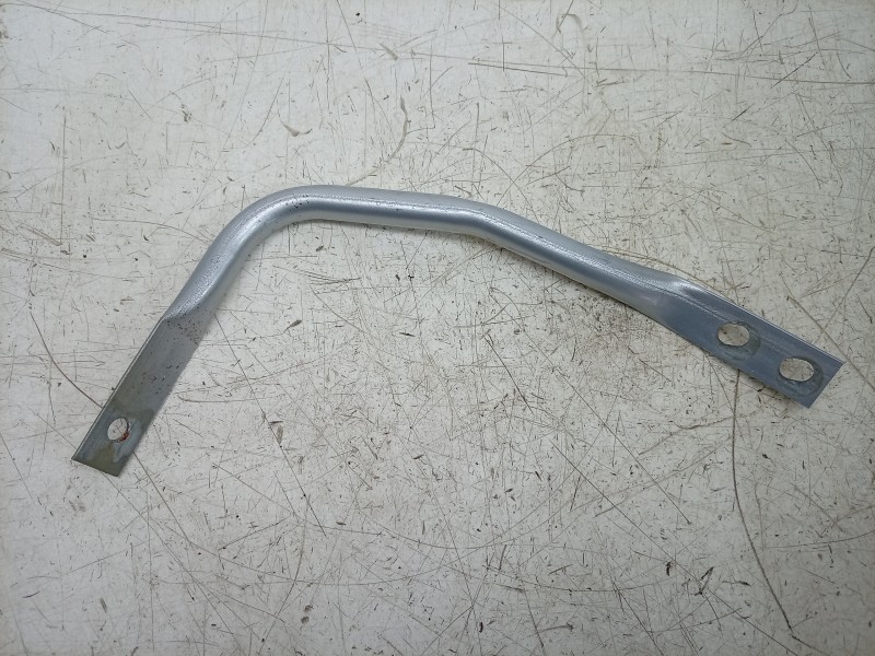 Recambio de soporte paragolpes delantero derecho para renault clio iv (bh_) 0.9 tce 90 referencia OEM IAM  625B42288R 