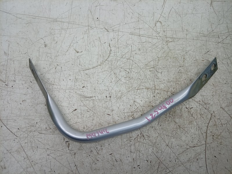 Recambio de soporte paragolpes delantero derecho para renault clio iv (bh_) 0.9 tce 90 referencia OEM IAM  625B42288R 