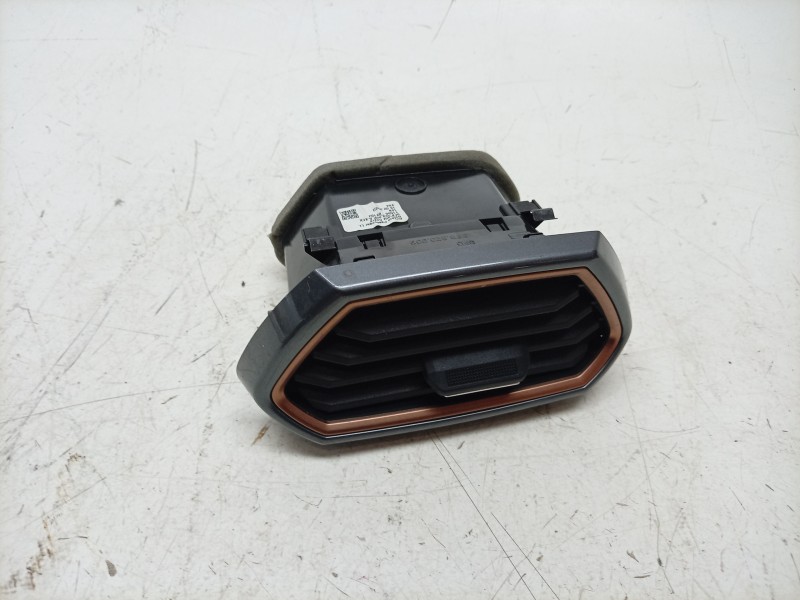 Recambio de rejilla aireadora para cupra formentor (km7, kmp) 1.5 tsi referencia OEM IAM  5FB820902A 