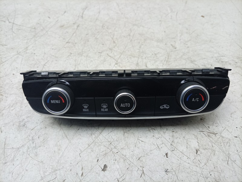 Recambio de mando climatizador para opel crossland referencia OEM IAM  98226305YX 